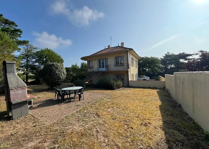 La Sablonière - à 600 M De La - Wifi, Animaux Admis *