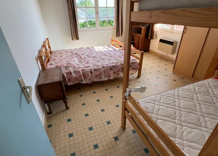 La Sablonière - à 600 M De La - Wifi, Animaux Admis Appartement *