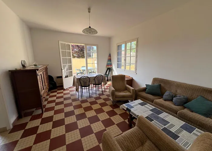 La Sablonière - à 600 M De La - Wifi, Animaux Admis *